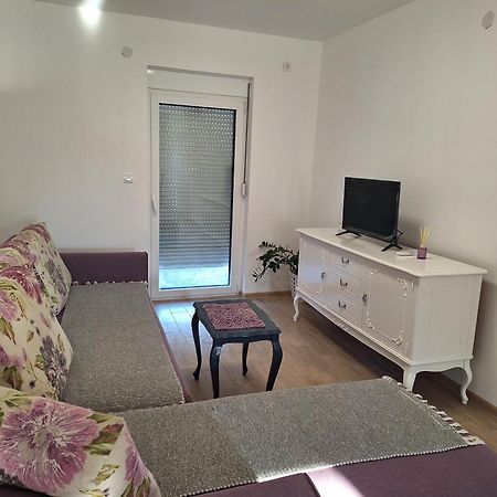 Expo Airport Otel Surčin المظهر الخارجي الصورة
